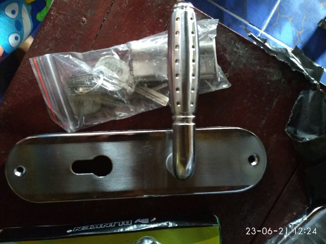 Kunci Pintu Tanggung Sedang Mcm Stainless Full Set + Lengkap Dengan Silinder