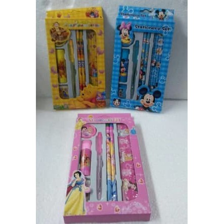 

Spesial Paket Alat Tulis 1289 - Model Unik Diskon