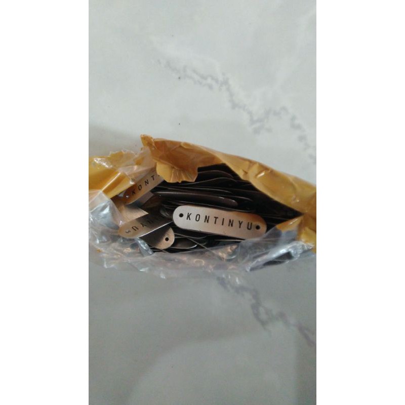 

Hijab Label Plat 50pcs / plat label hijab / hangtag custom / plat label custom / murah banget