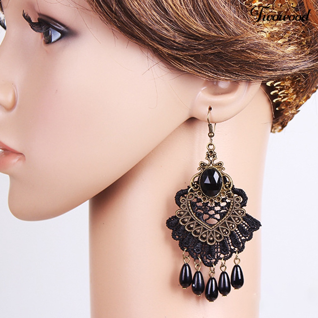 1 Pasang Anting Hook Model Renda Hollow Out Aksen Berlian Imitasi Untuk Halloween