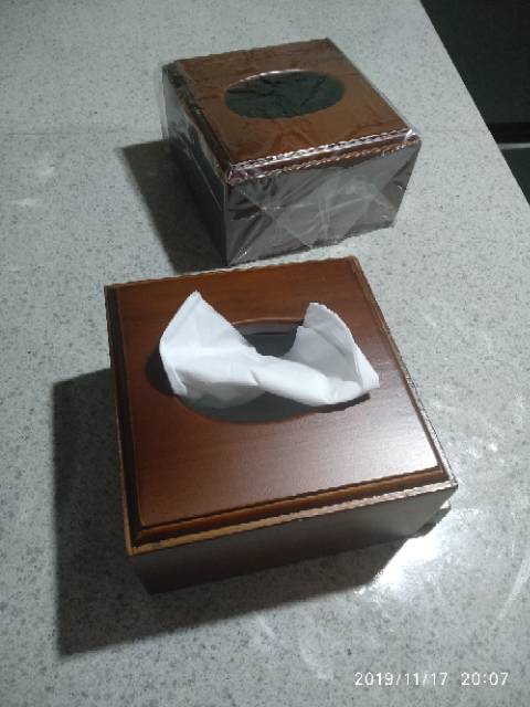 Kotak Tisu Kayu / Walnut Tissue Box 14 x 14 x 8 / Tissue Box Kayu