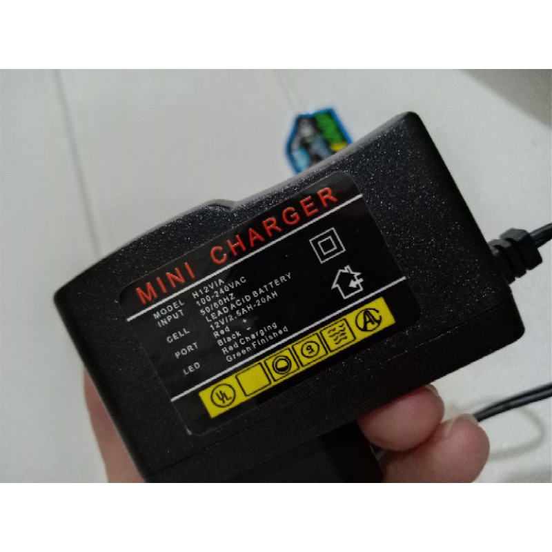 Adaptor Mini Untuk Tes Lampu