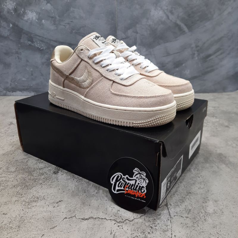 Sepatu Nike Air Force 1 Low X Stussy