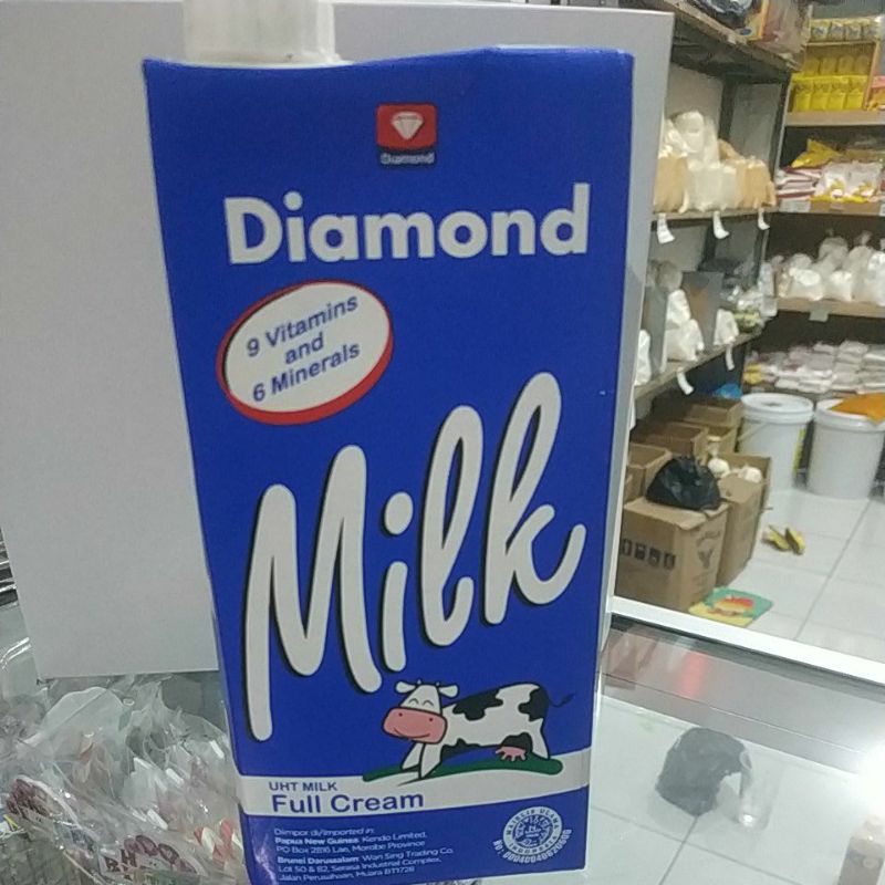 

susu UHT cair diamond 1000 ml