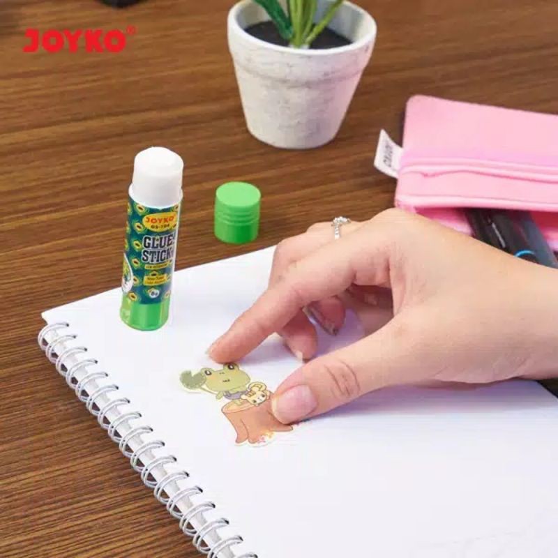 

Glue Sti Joyko Lem Batangan Gs-104 Isi 24 Pcs