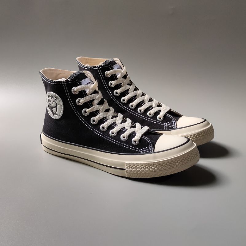 HERMES BLACK SEPATU SEKOLAH PRIA WANITA KANVAS