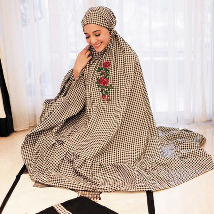 Termurah !!! Azurra Shop Zaskia Sungkar Jakarta - Zhanna Mukena Set Mekenah Dewasa Fashion Muslim