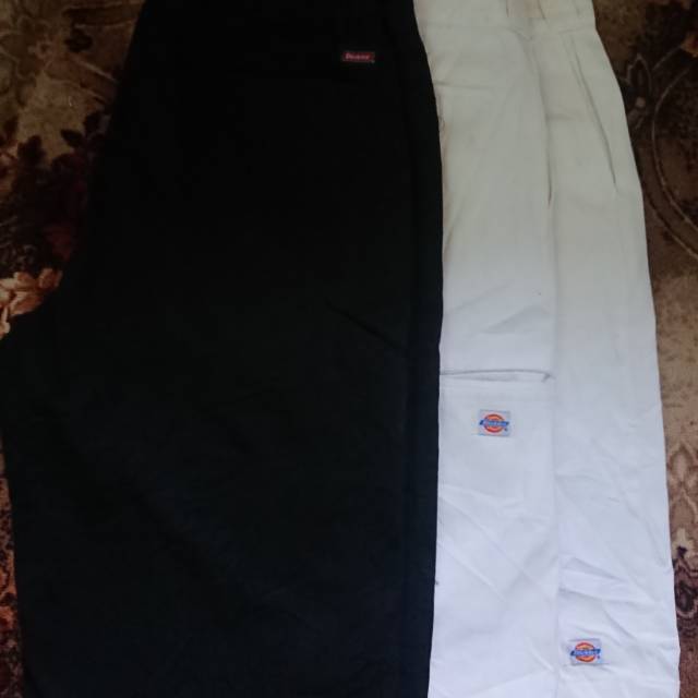 Borongan Short Pants Dickies Celana Pendek