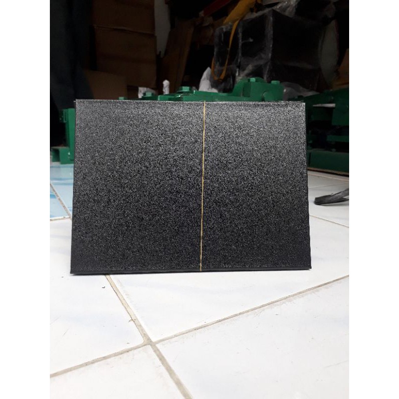 

tatakan / dudukan / kaki kalender meja