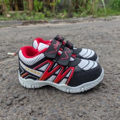 Sepatu Anak 2-4 tahun Sepatu baby Size 25-27 Balita Paud Casual Sport Rekat Cewek Cowok Laki Cartier