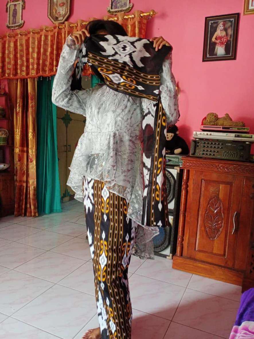 Batik Couple Kebaya Set Diva Series Tunangan Lamaran Wisuda Kondangan