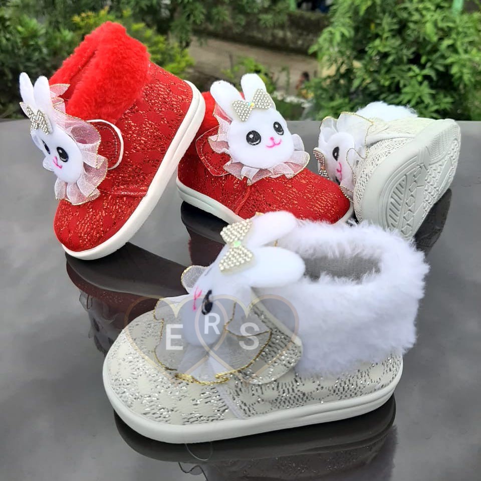 TOKOERS SNP06 Sepatu Pesta Anak Perempuan Bunyi Cit Cit Umur 1 - 6 tahun / Sepatu Boot Boneka Kelinci