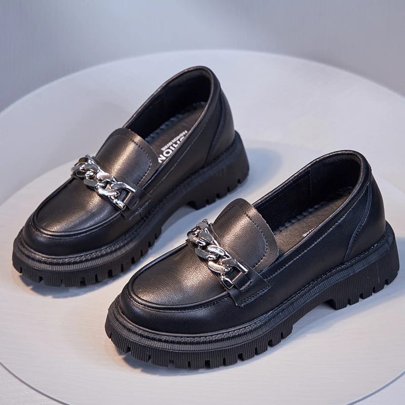 7.7 SEPATU LOAFERS DOCMART WANITA FASHION RANTAI SILVER BLACK DOF SR 01