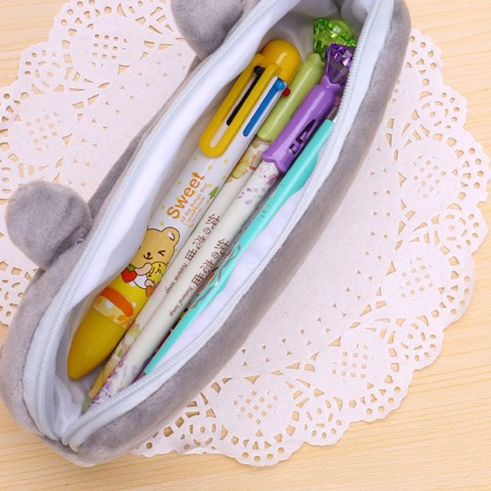 

(PROMO CLF65) MOGYMOGY HL0119 Tempat Penyimpanan Pensil Dan Make Up Pouch Kosmetik Karakter Lucu Bahan Kain Murah ❇