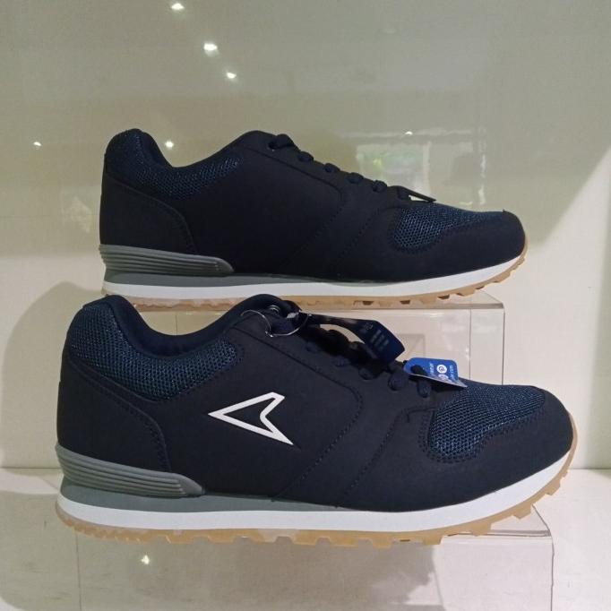 Sepatu Sneaker Bata Power