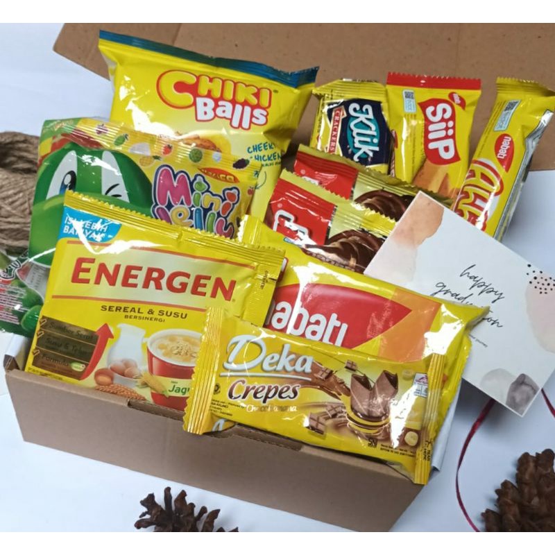

Snack box / Snackbox/ Giftbox snack/ Hampers Snack/ Kado wisuda/kado ulangtahun