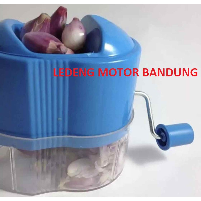 Perajang Bawang Alat Potong Pengiris Iris Cut Onion Slicer