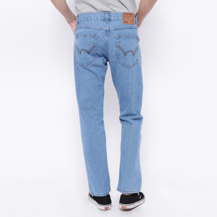 Edwin Celana Jeans Reguler Fit Pria Panjang Light Blue Vegas 01 - Biru Muda, 28 High Quality