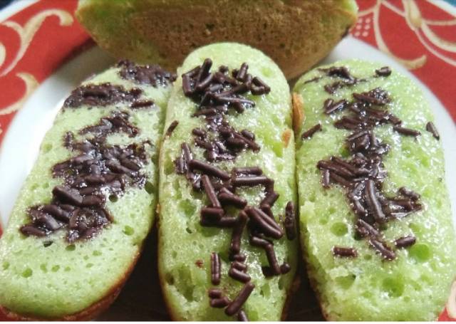 Kue pukis isi 8 kue pukis unyil (kecil)