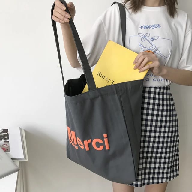 TOTEBAG WANITA MOTIF MERCI PARIS - TOTEBAG TERMURAH