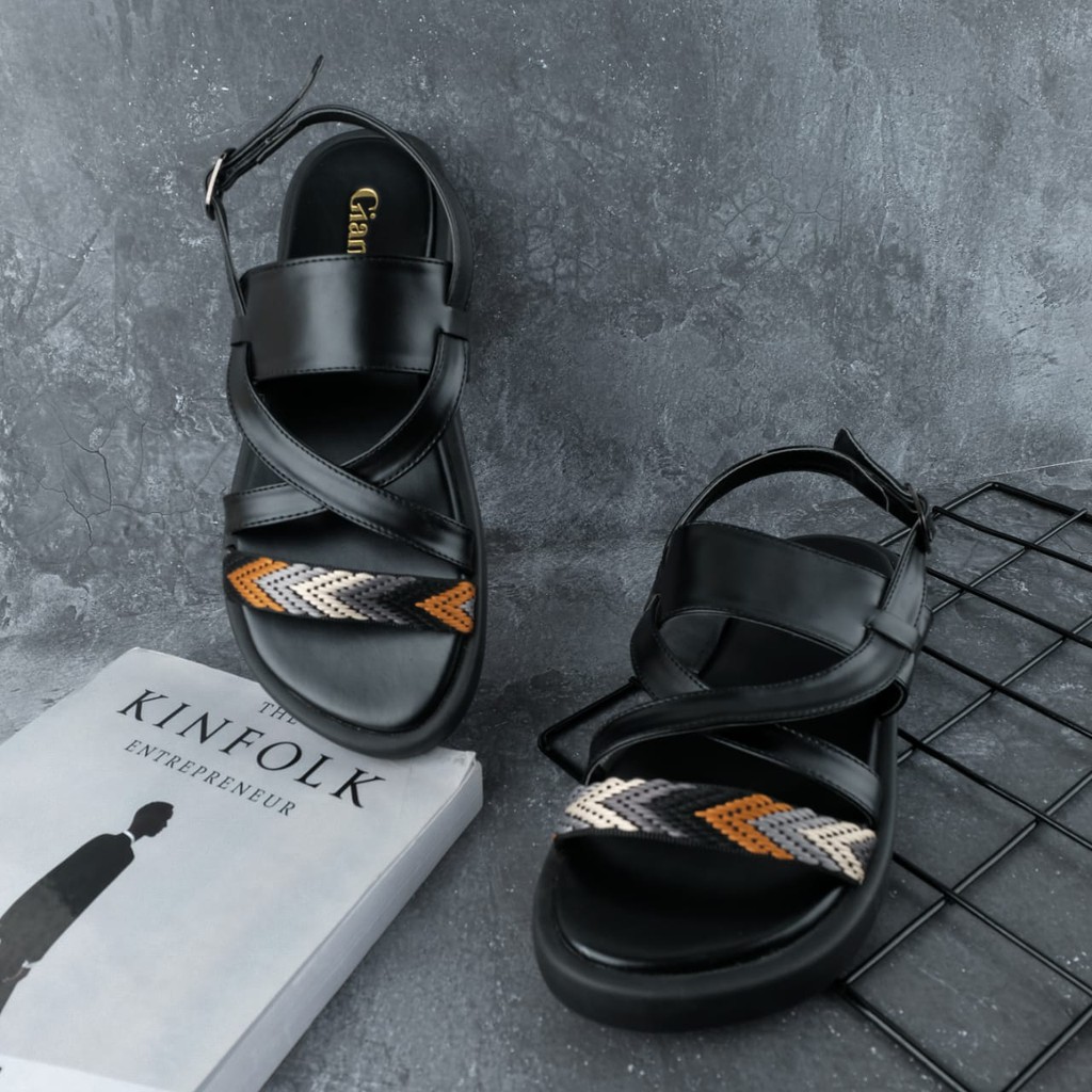 Sandal Wanita / Gianina - Archy platform sandals
