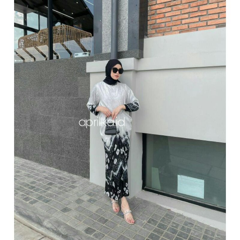 Kaftan Jumputan celup khas palembang baju kondangan baju pesta