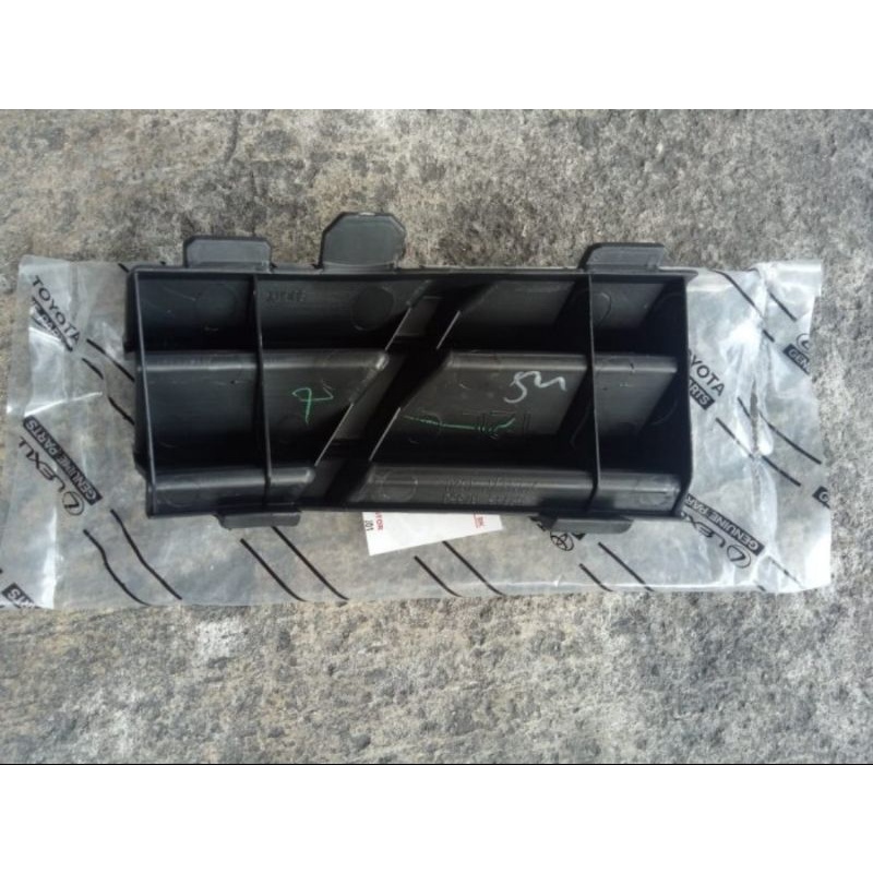 cover bemper depan/tutup derek bemper depan grand avanza/xenia 2019/2021 original