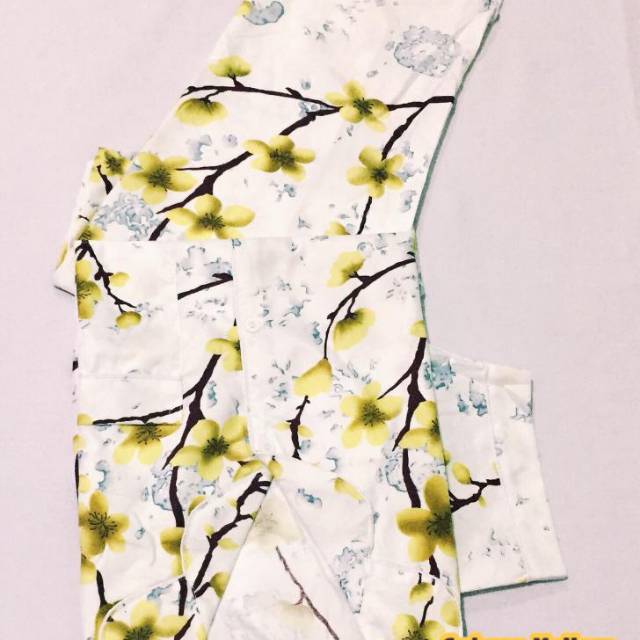 

Poyam sakura yellow