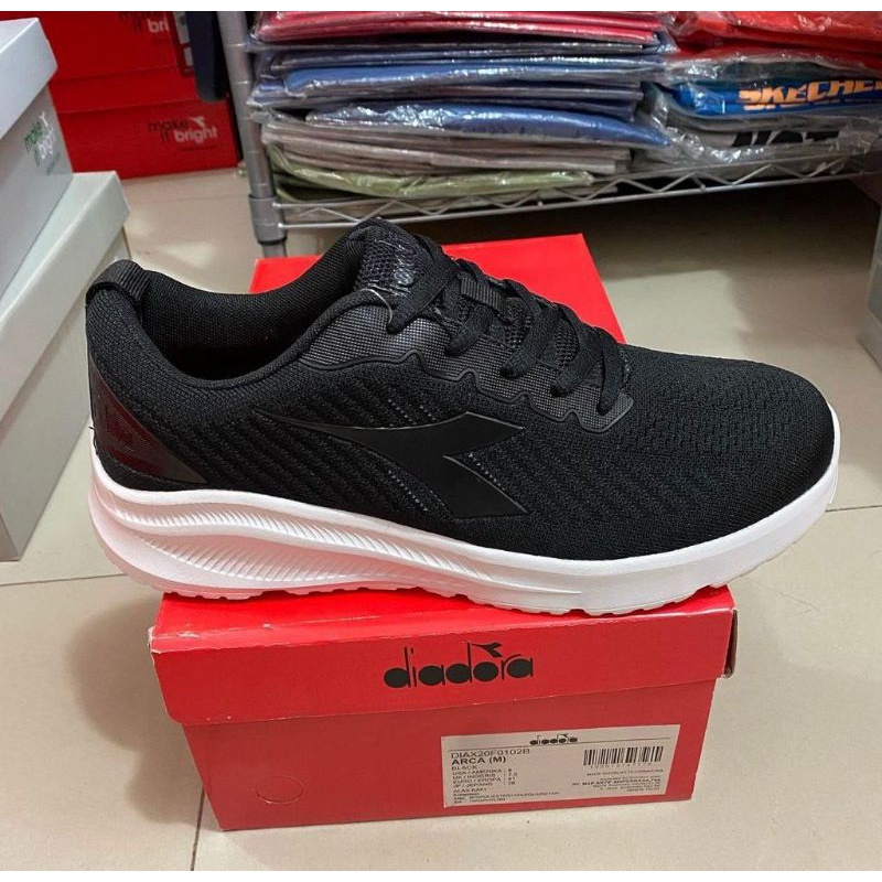 Diadora ARCA BLACK