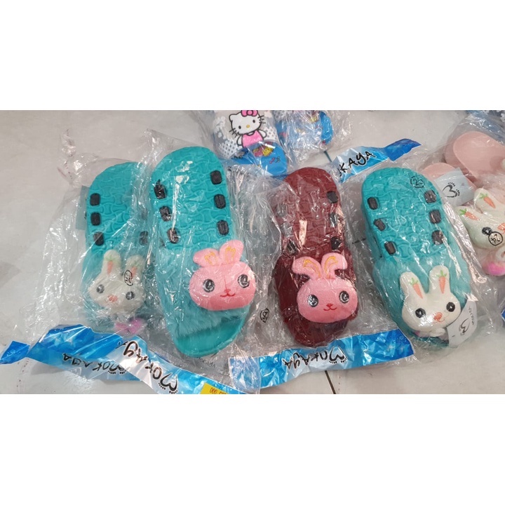 Sandal Boneka Beruang/ Kelinci Bulu Anak Perempuan no. 25/ 15.5cm