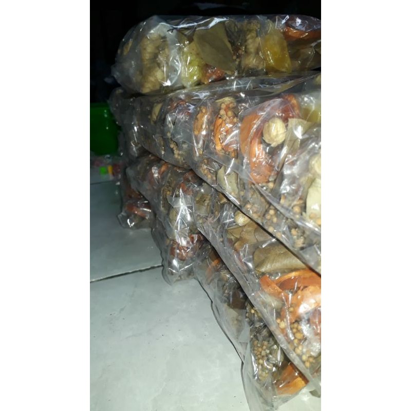 

Pabrik Produsen: Minuman Herbal Wedang uwuh Komplit