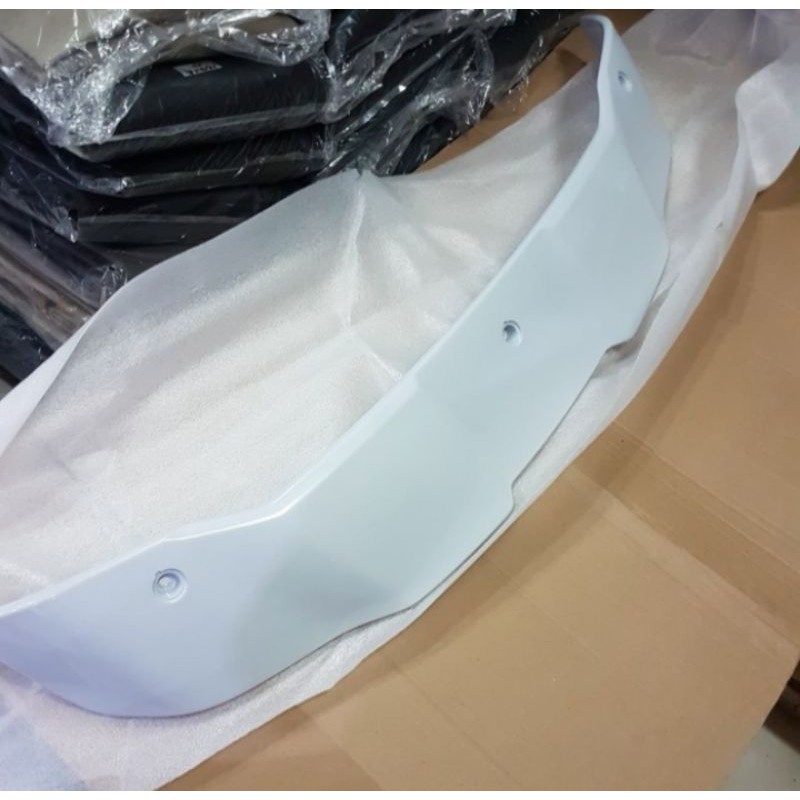 spoiler suzuki xl 7 plastik