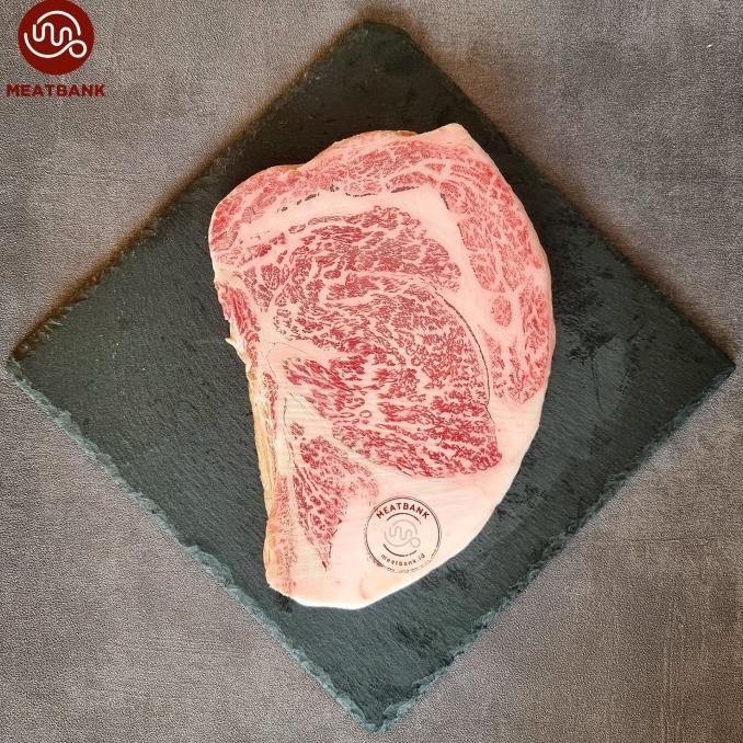 

Meatbank Kobe Ribeye A5 Wagyu Japan Beef Rib Eye Daging Sapi Steak Mr.Store83
