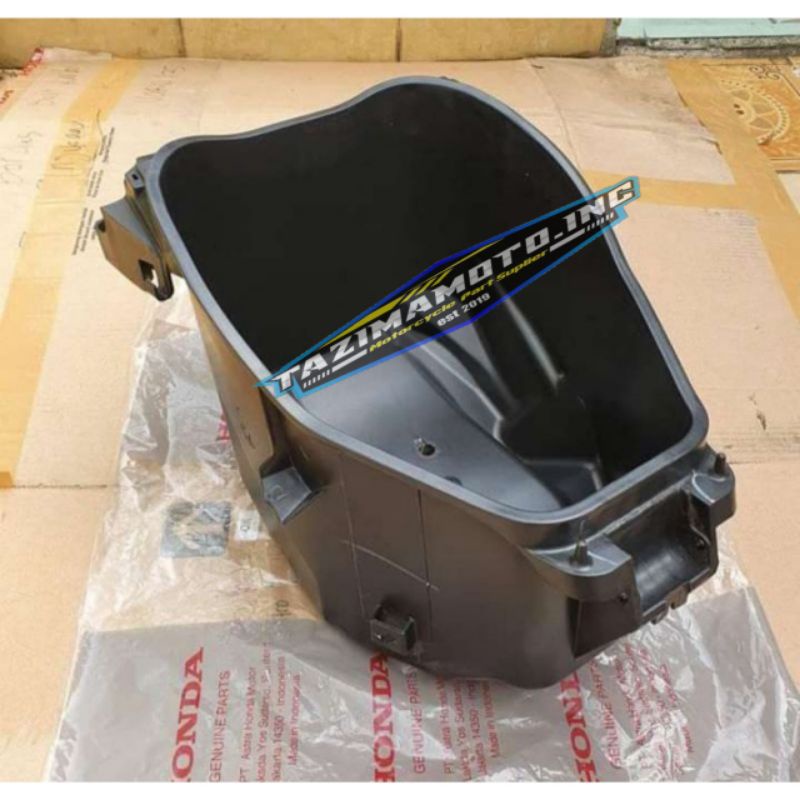 Box bagasi Box helm Scoopy all new fi esp 2017-2018-2019 Donat original