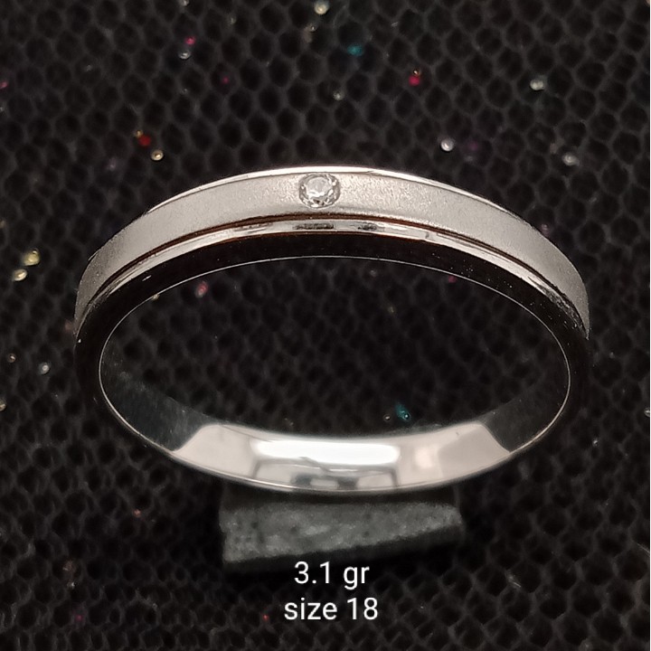 Cincin Emas 17 K - 3.1 gr Kadar 750 - 2080