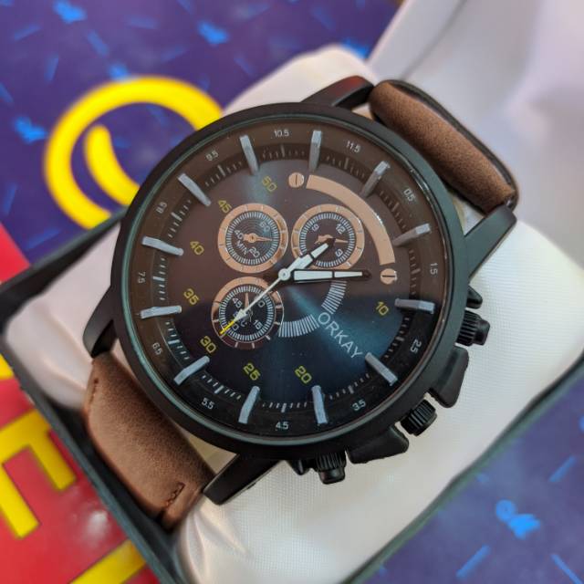 Jam Tangan Pria Kulit Keren