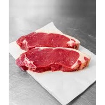 

Daging Sapi Sirloin BEEF STEAK 200gr / STRIPLOIN AUS GRADE A