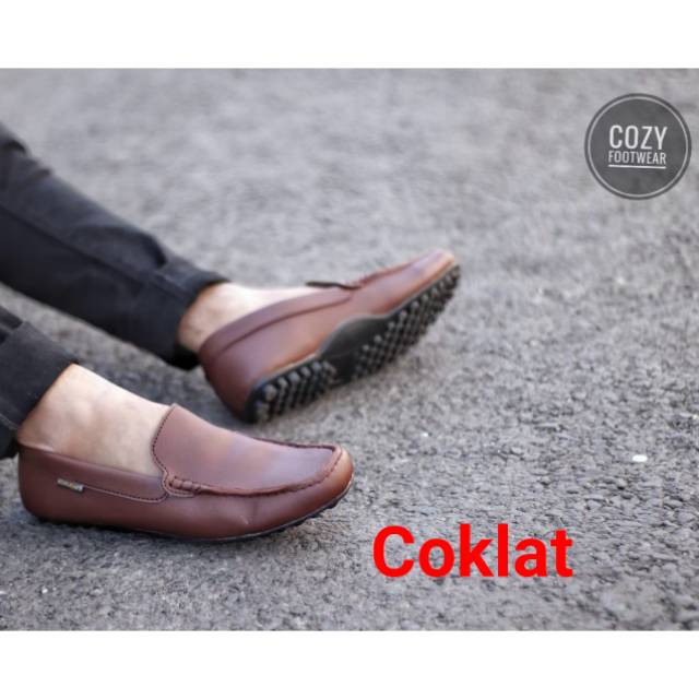 Promoo !!!! Sepatu slip on pria cozy casual slop formal kerja kantor kulit asli santai kuliah