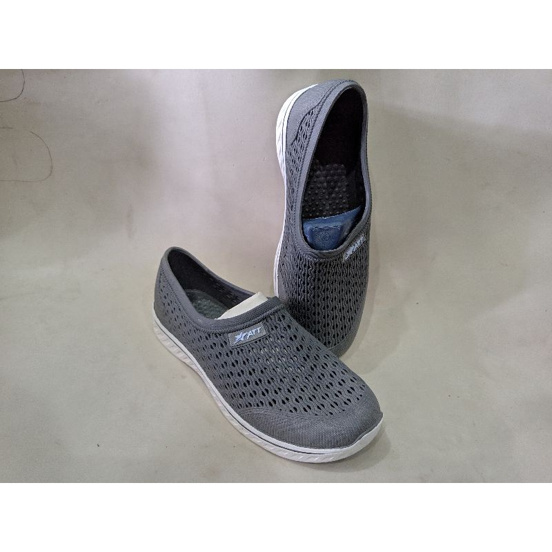 sandal karet / sepatu original / sepatu karet pro ATT / sepatu terbaru