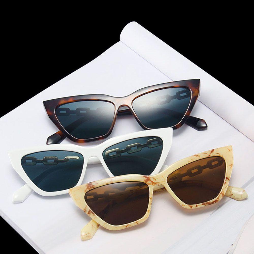 [Elegan] Cat Eye Sunglasses Fashion Klasik Retro Perlindungan Kacamata Perempuan Korea Anti Radiasi Kaca Rantai Logam Kacamata Wanita Kacamata