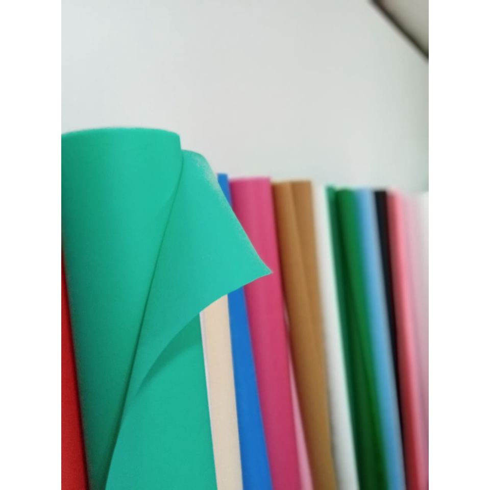 

Kain Spunbond Hijau Tosca Muda 75 GSM