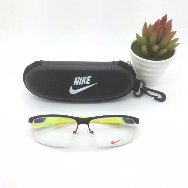 Gratis lensa minus atau plus.. frame kacamata nike 7077 sporty