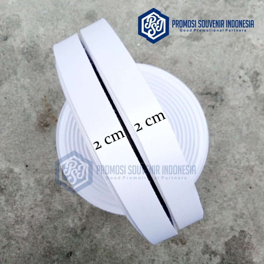 

Tali tissue 2 cm bahan lanyard