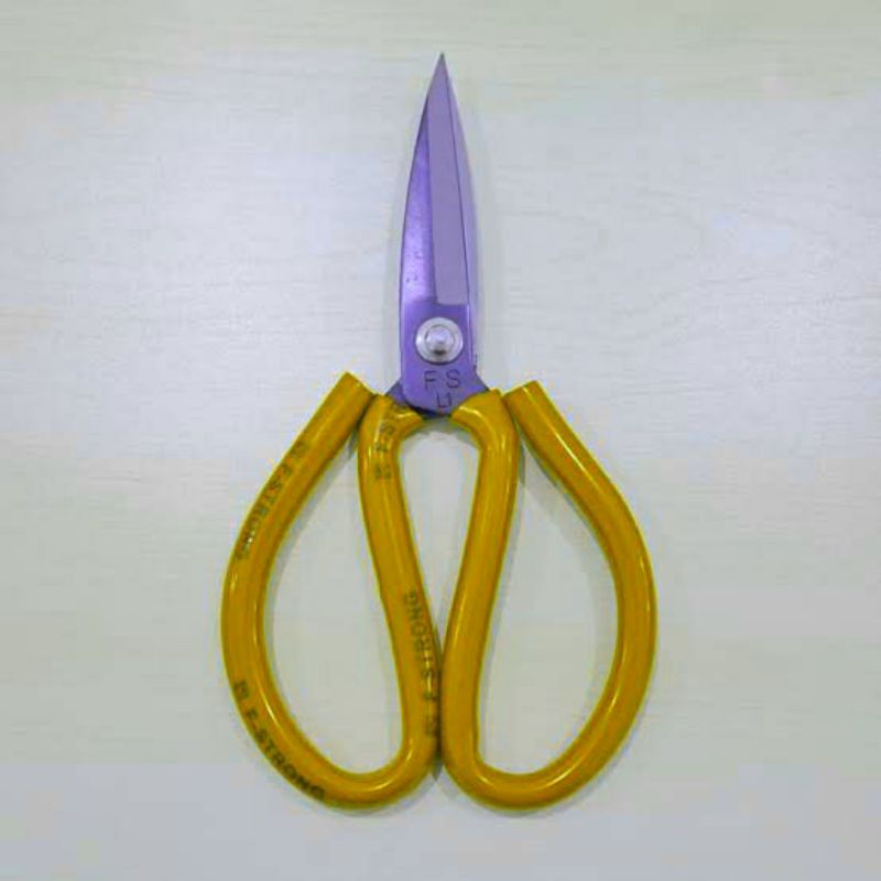

Gunting Kodok / Gunting Kain / Gunting Seng