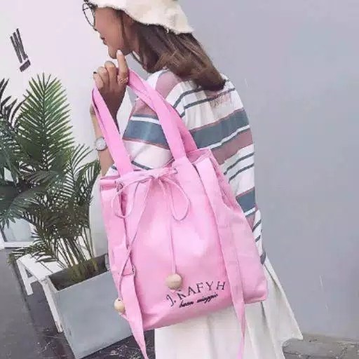 Twenty Bag - Tas Tote Bag Wanita Resleting Terbaru 2022 Aesthetic Kekinian Motif Carakter J.RAFHY Serut Bandul Korea Style Multifungsi