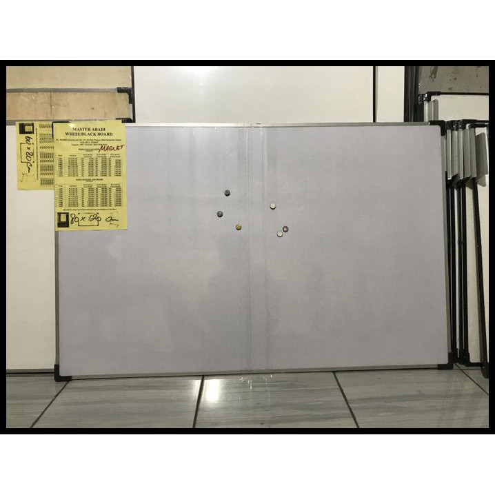 

Diskon Whiteboard Gantung Magnetic 60X90