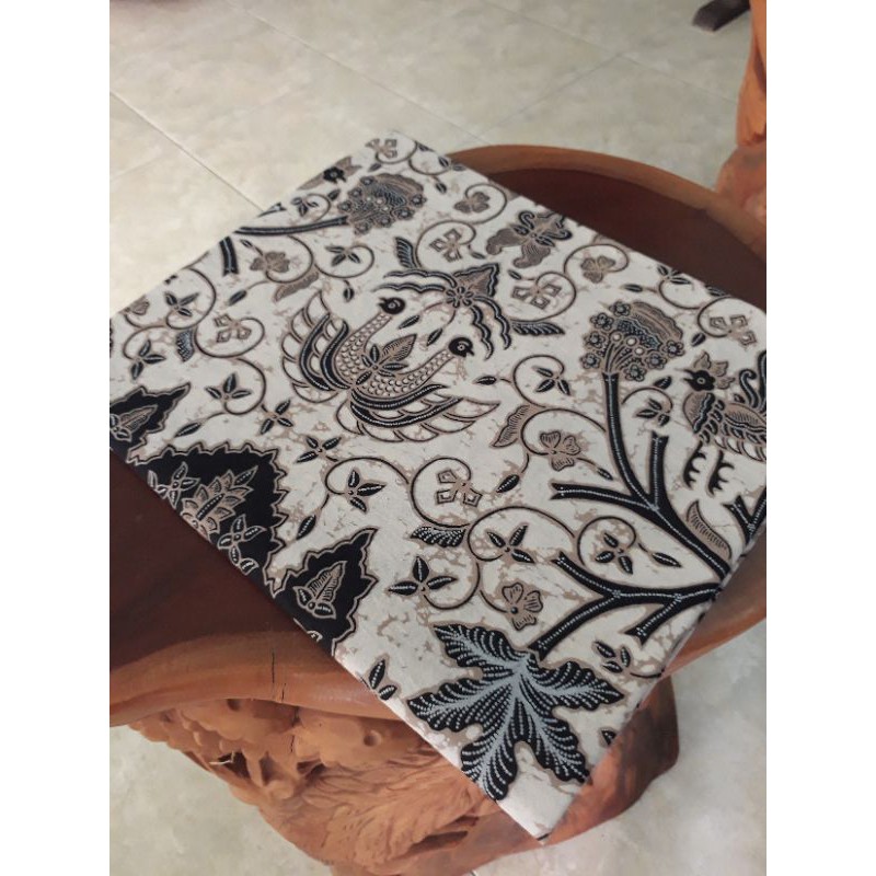 Batik klasik / jarik klasik / jarik lawasan / jarik wedding / jarik pernikahan / jarik solo motif wa