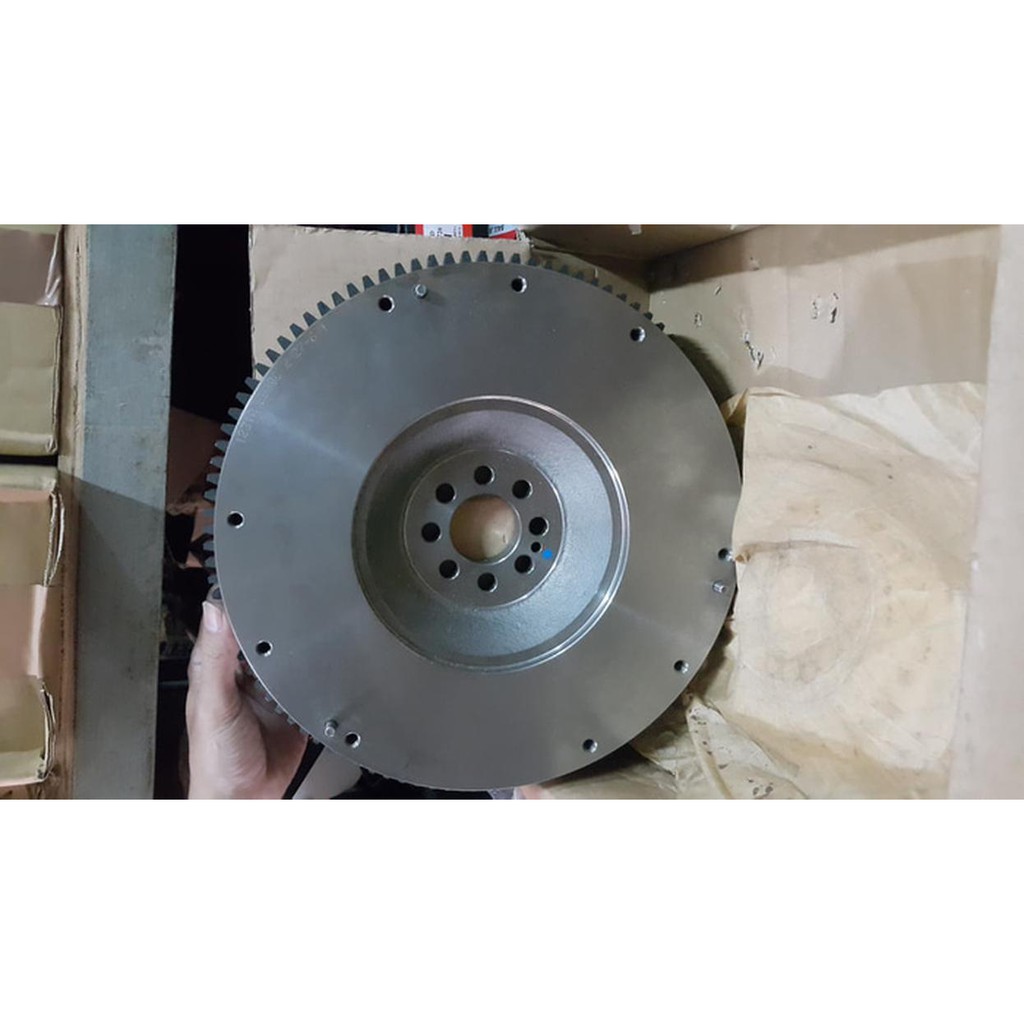 fly wheel roda gila triton 2800cc 4m40