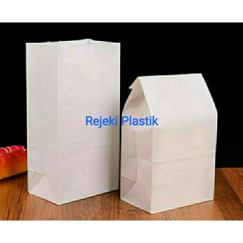 

Satchel paper bag / kantong kertas putih