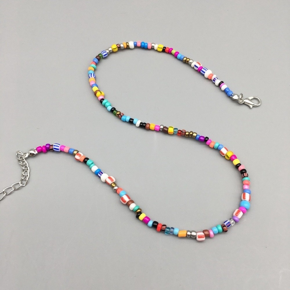 New Popular Color Rice Bead Necklace Handmade Fashion All-match Glass Rice Bead Short Necklace